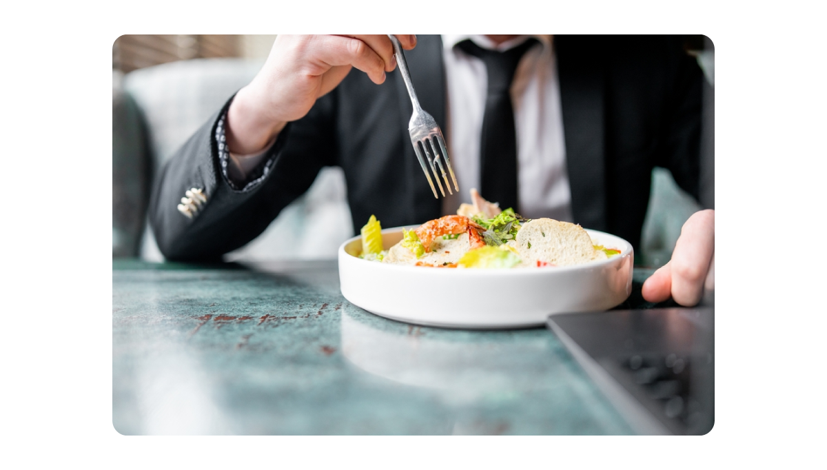  A salad plater.png
